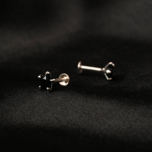 Black Nova – Black Star Stone Stud Earrings in 925 Silver